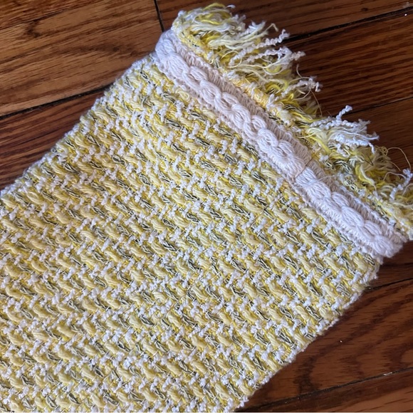 Barely used yellow Zara blazer, size XS - Picture 6 of 6